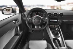 Interno Audi TT 8J