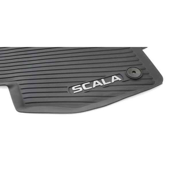 Tappetini anteriori gomma 2x originali Skoda Scala 657061502